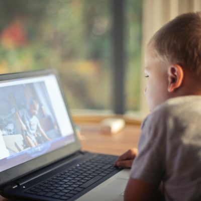 Child on laptop
